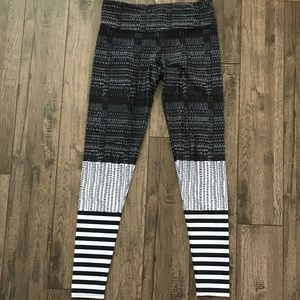 Onzie M leggings